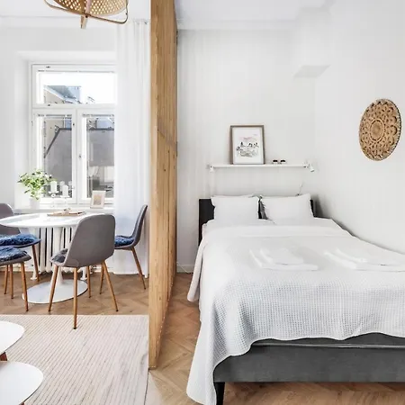 公寓 Wehost Nordic Glamour Nearby The Tervasaari Island